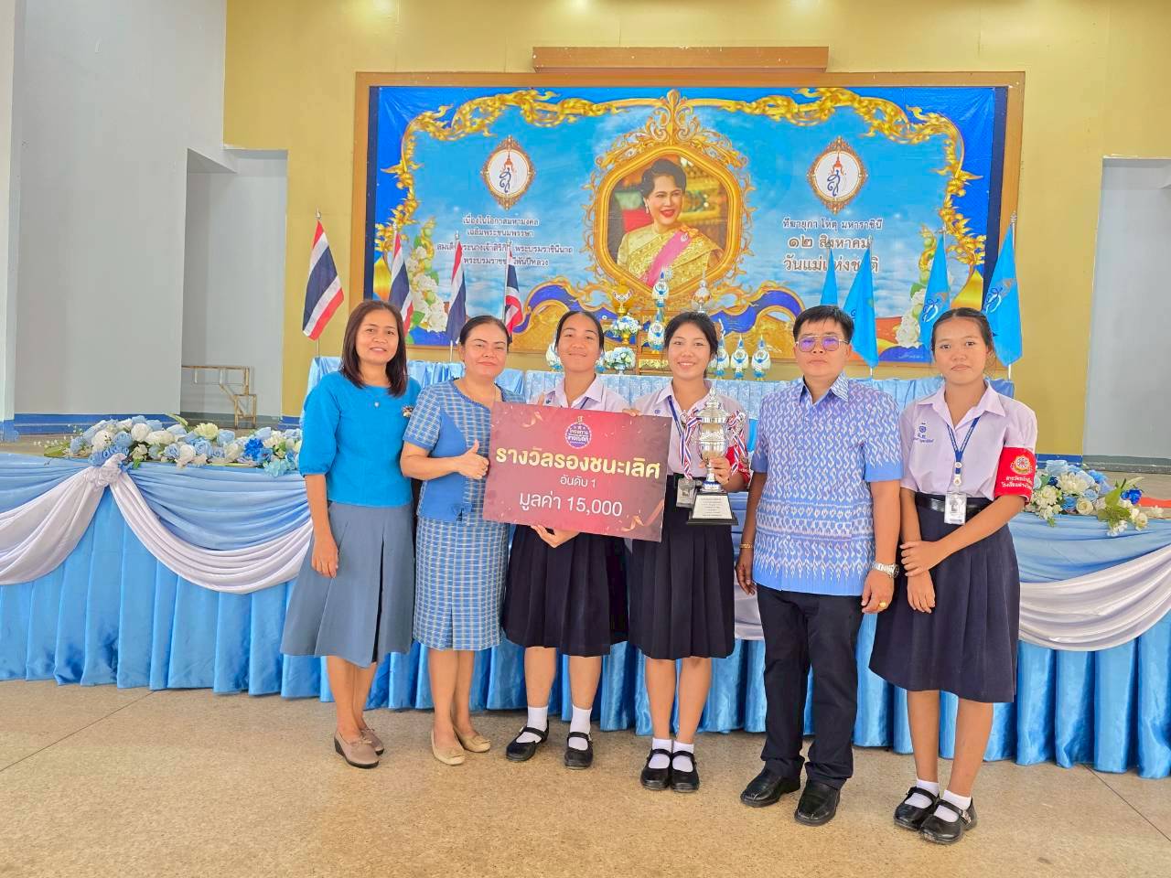 LINE_ALBUM_Mother's Day_250809_4.jpg